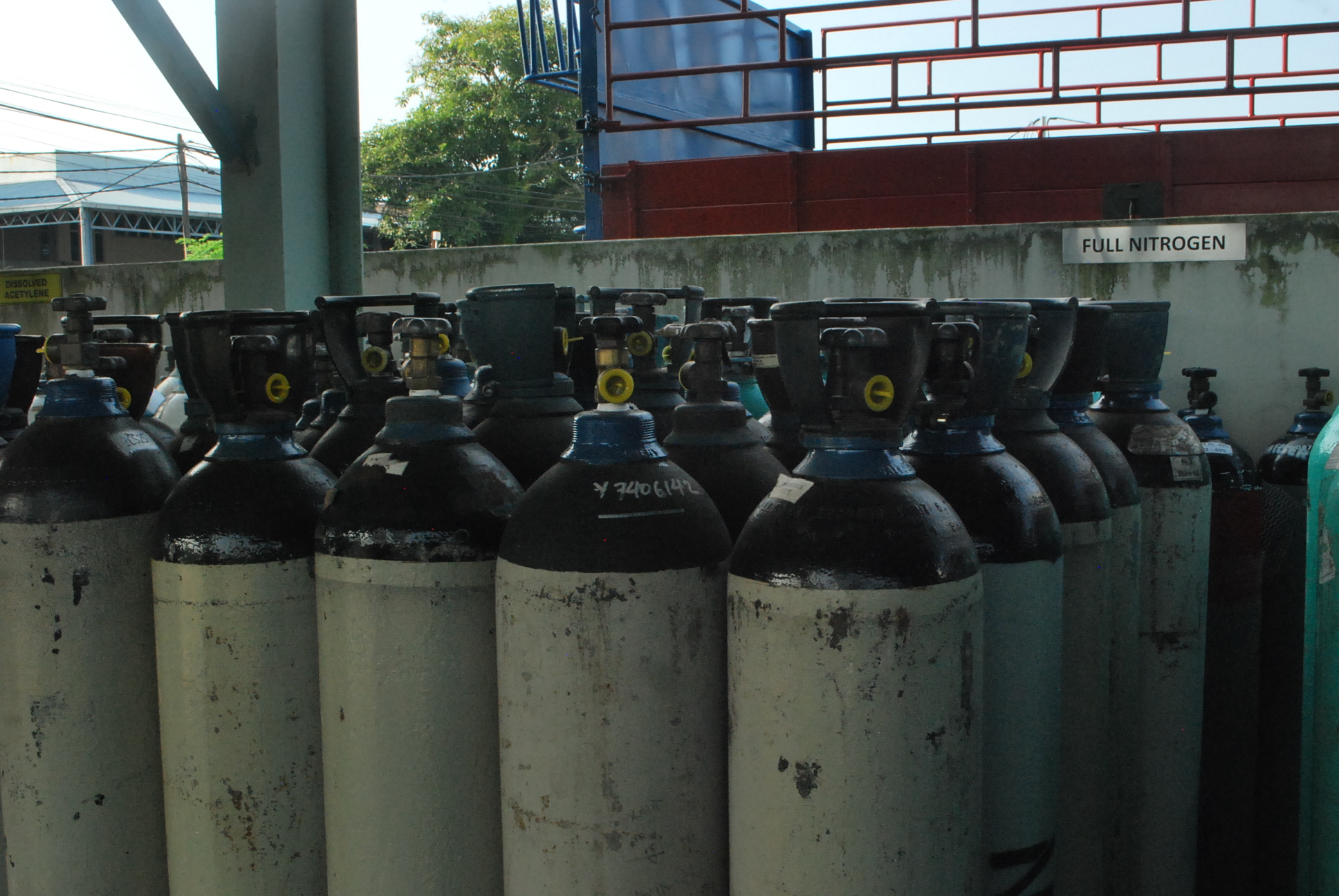 Nitrogen cylinders